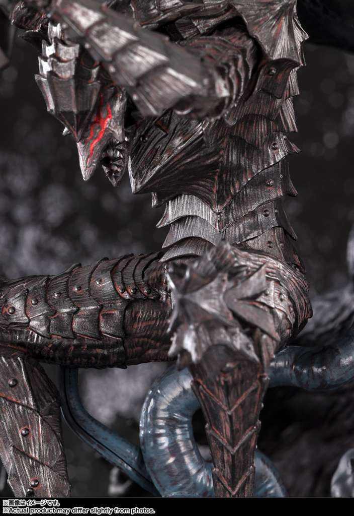 BERSERK - Figurine Guts Berserker Armor / Figuarts Zero Touche Métallique