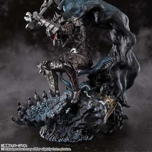 BERSERK - Figurine Guts Berserker Armor / Figuarts Zero Touche Métallique