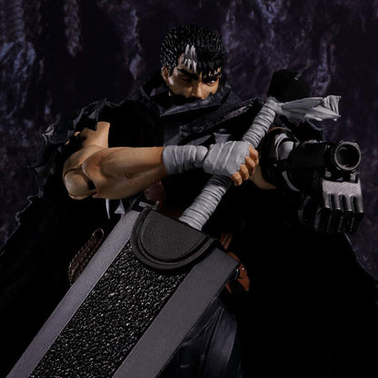 BERSERK - Figurine Guts Berserker Armor / S.H.Figuarts