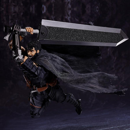 BERSERK - Figurine Guts Berserker Armor / S.H.Figuarts