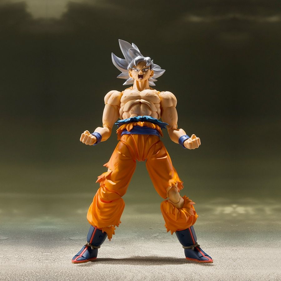 DRAGON BALL SUPER - Figurine Son Goku Ultra Instinct (RERUN) / S.H.Figuarts