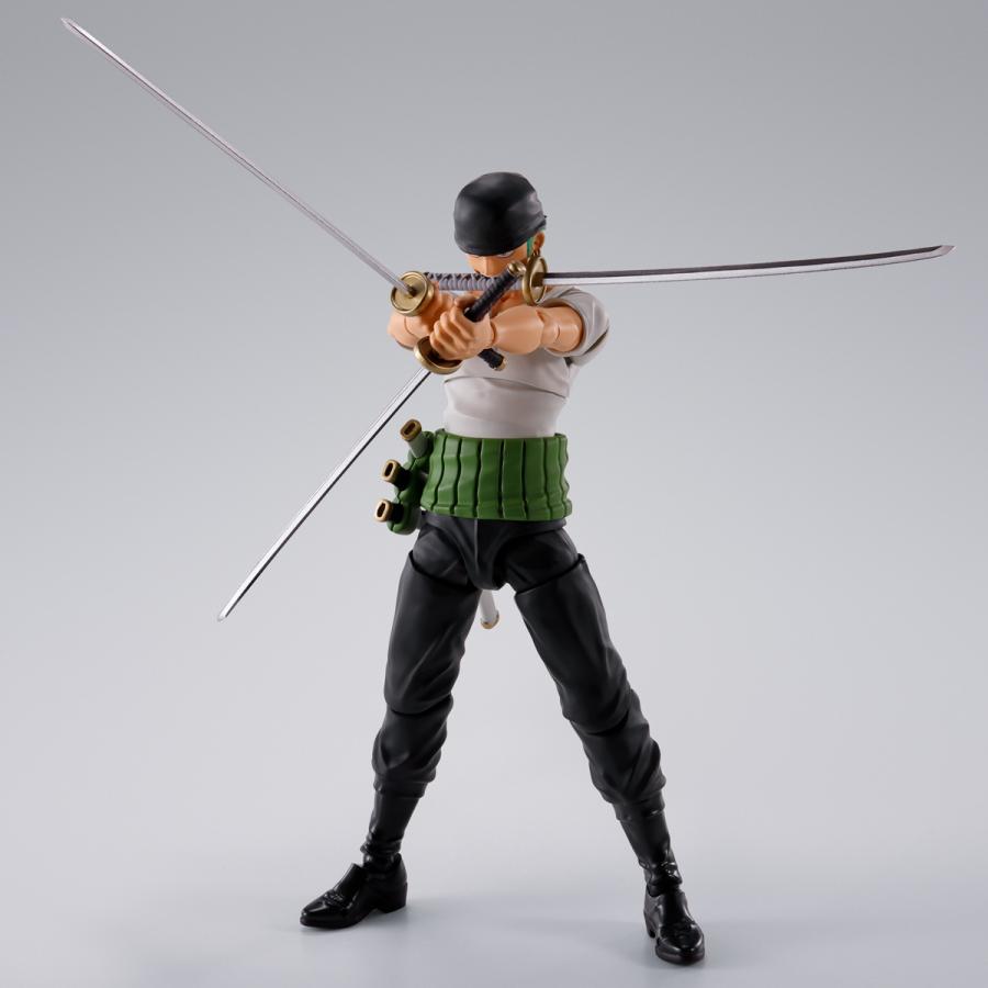 ONE PIECE - Figurine Roronoa Zoro Romance Dawn  / S.H.Figuarts